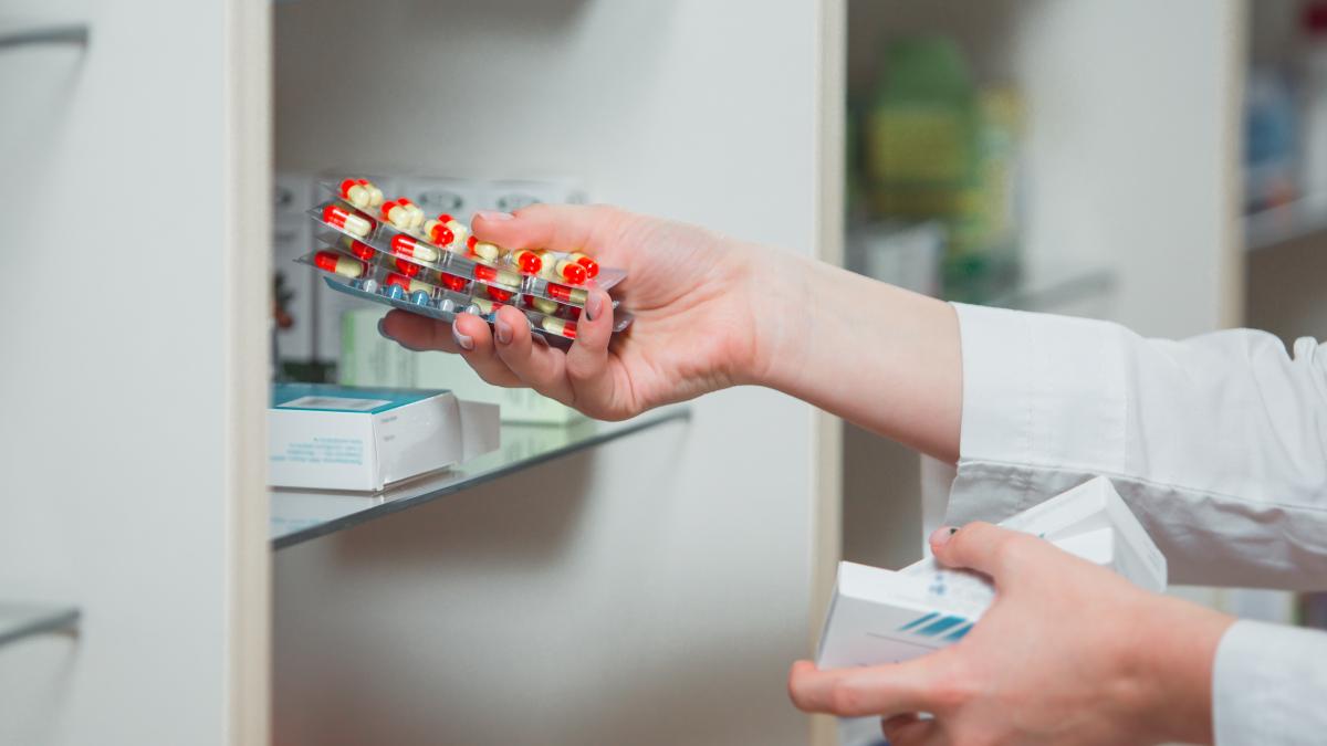 antibioticele--eliberate-la-discretie_04881500