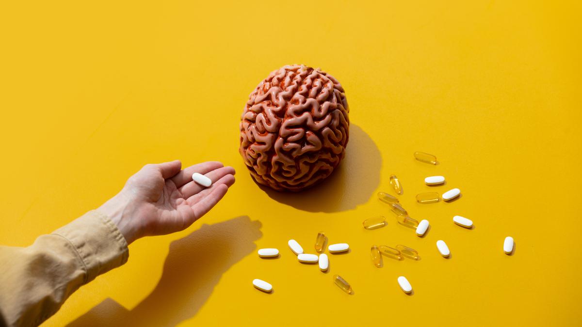 multivitamina-care-incetineste-degradarea-creierului_03609000