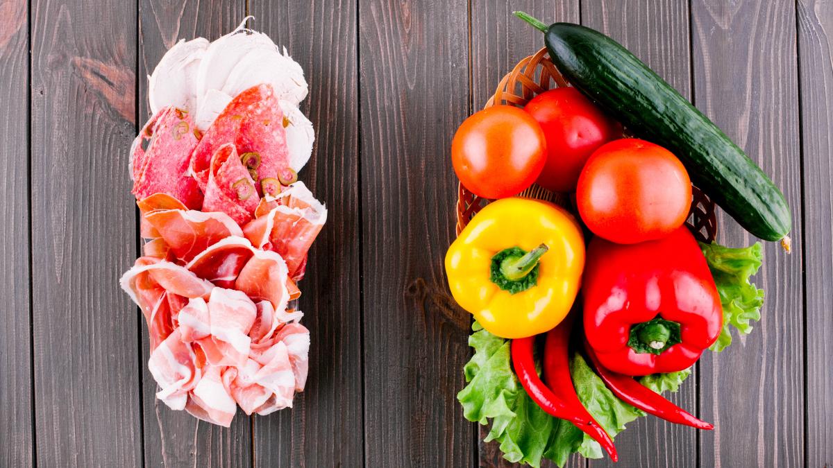 de-unde-isi-iau-proteinele-raw-veganii--ligia-pop-cei-care-mananca-produse-animale-au-carente-de-proteine_42940100