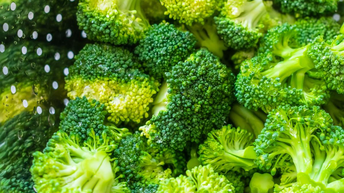 broccoli_55855100