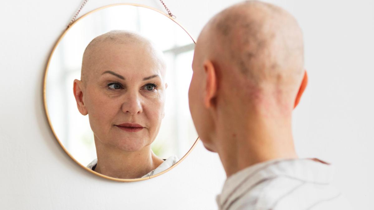 semnul-cancerului-de-colon-care-apare-pe-fata-_29595800