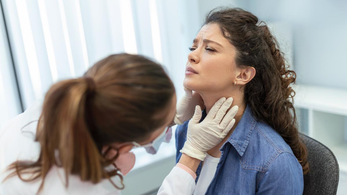 hipotiroidism-si-hipertiroidism-cauze--simptome--tratament--diferentele-si-similaritatile-dintre-cele-doua-afectiuni_09418000