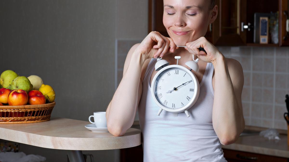 postul-intermitent-creste-riscul-bolilor-cardiovasculate--anca-hancu-sa-nu-mai-fim-atat-de-orbiti-de-fiecare-dieta-noua-toate-lucrurile-acestea-merg-impotriva-sanatatii--nu-inspre-sanatate_27172700