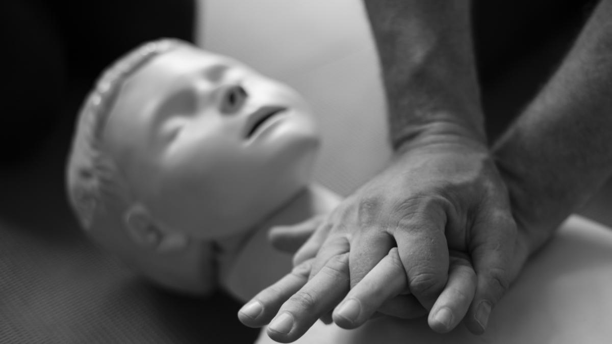 resuscitare_24092000