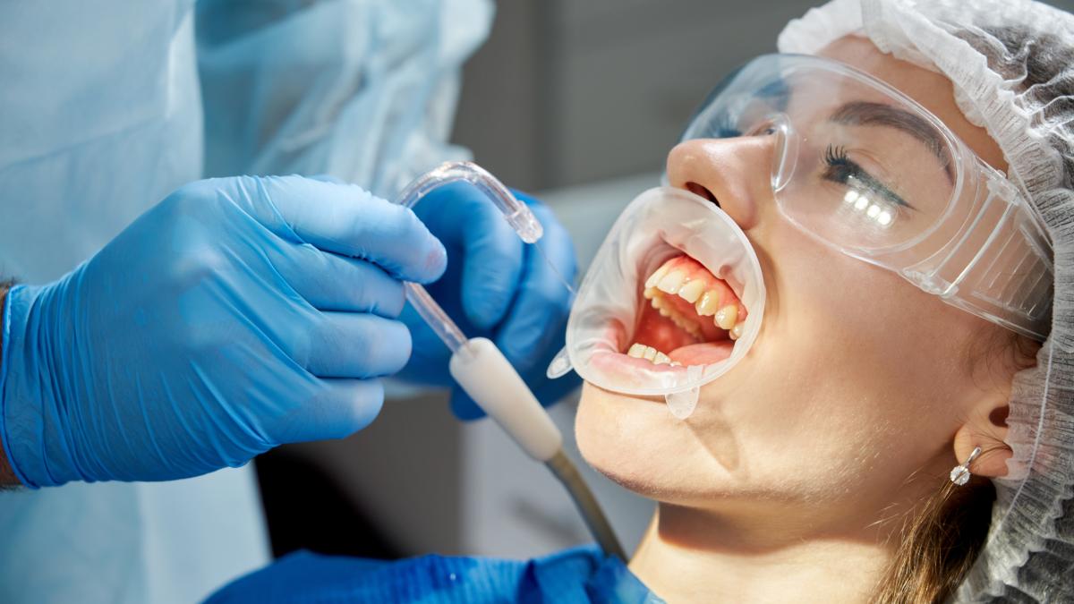 saliva-diabet-dentist_03758900