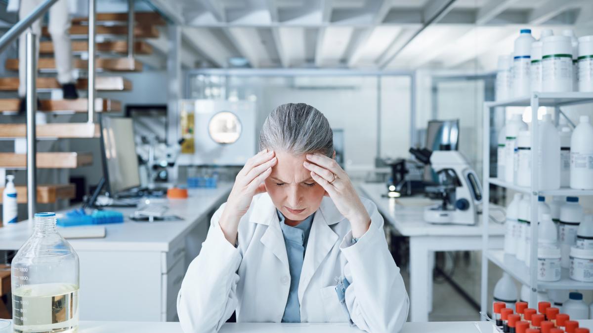 declinul-industriei-farma-_77890100