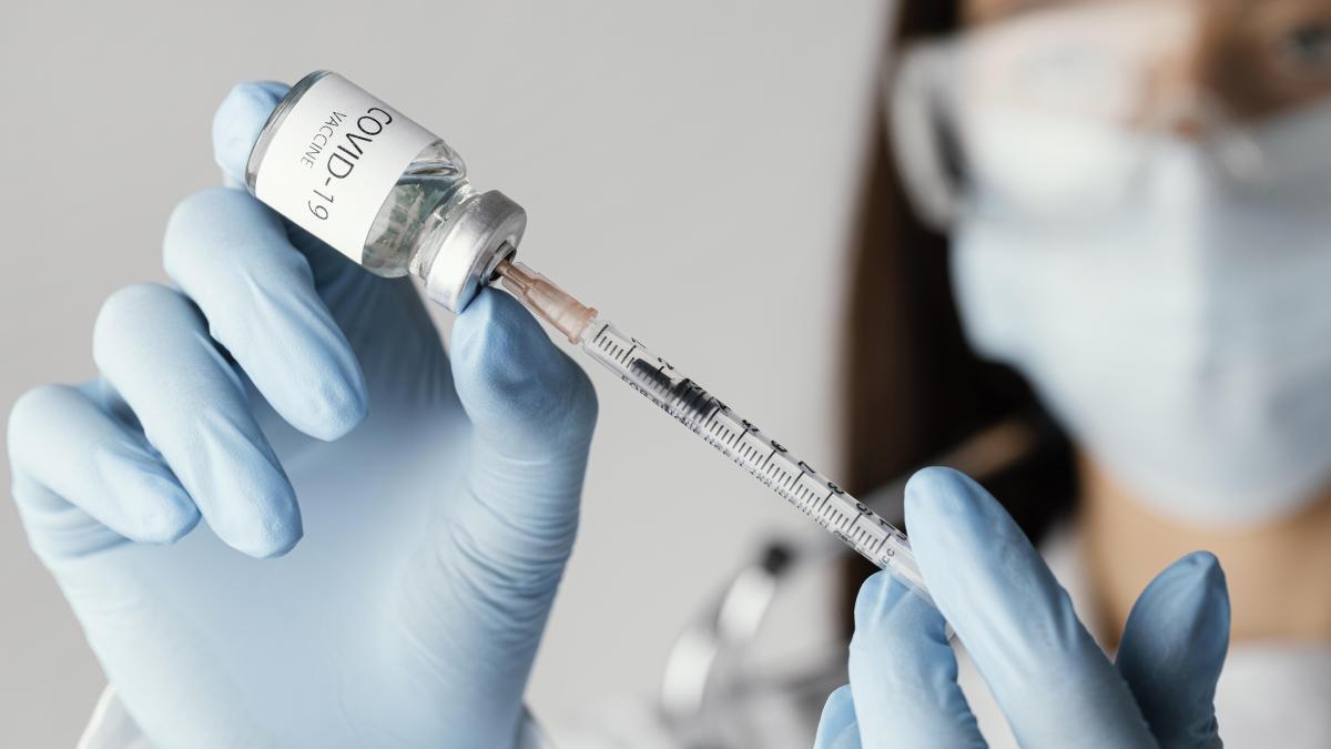 vaccinul-anti-covid-a-scazut-incidenta-avc-urilor-si-a-infarctului_31670800