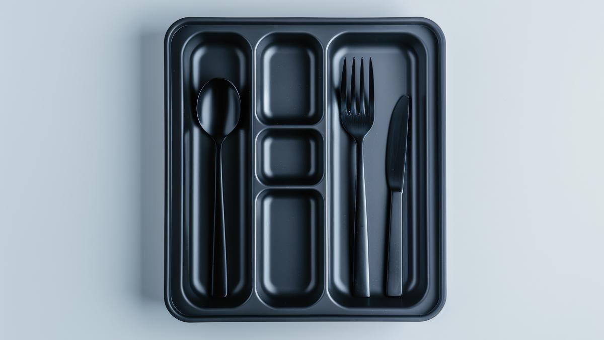 plastic-1_83660800