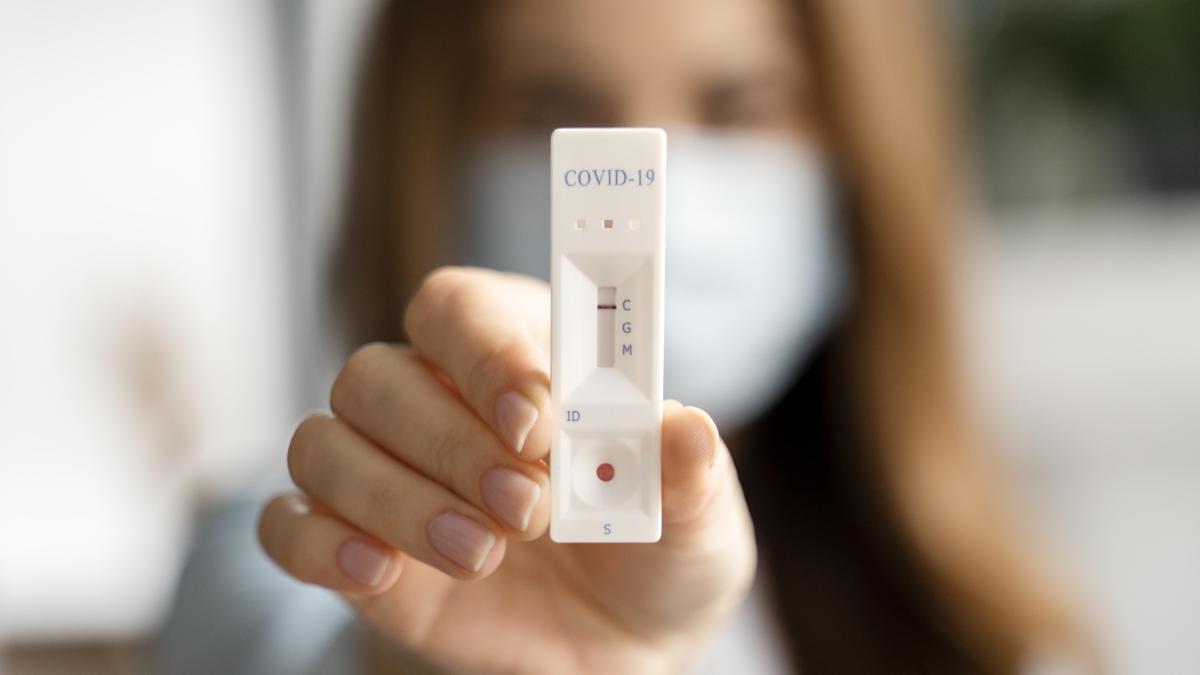 ce-sa-faci-dupa-un-test-pozitiv-covid-19-_42845400