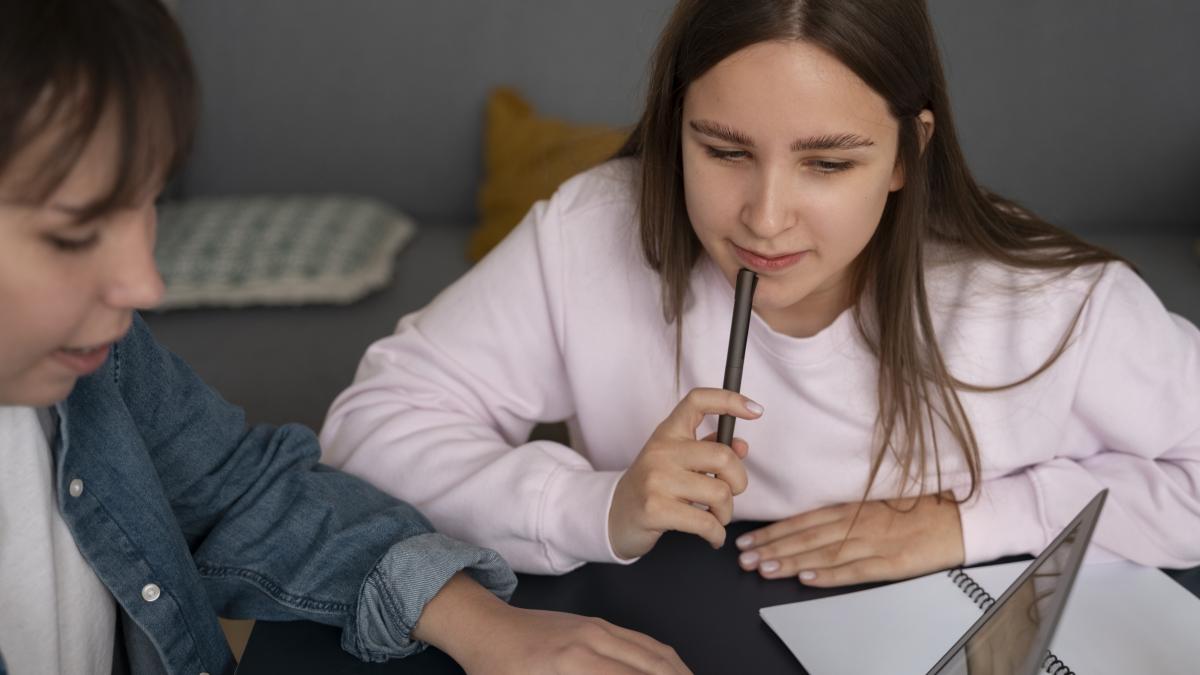 am-introdus-educatia-preconceptionala--valeria-herdea-incepe-de-la-varsta-de-10-ani--este-un-mare-castig--pentru-ca-in-romania-e-rusine-sa-vorbesti-cu-un-adolescent_02950500