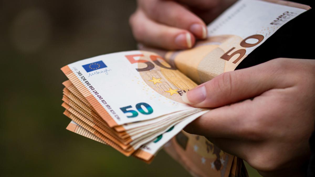 400-euroan-pentru-fiecare-angajat--de-ce-angajatorii-ar-trebui-sa-includa-asigurarile-de-sanatate-in-pachetul-salarial-explicatia-specialistilor-asf_10105400
