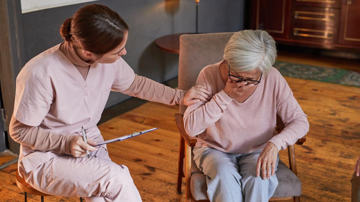 terapia-senzoriala-de-40-hz--speranta-revolutionara-pentru-pacientii-cu-alzheimer_78853700