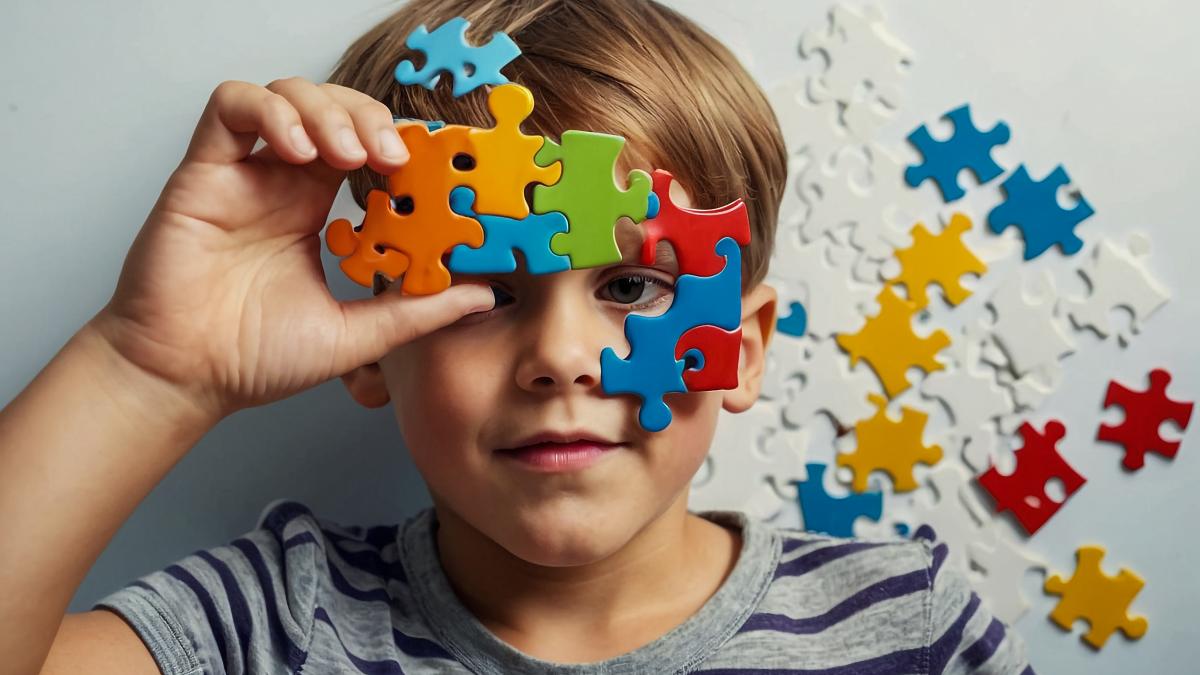 un-psiholog-rupe-tacerea-despre-autism-oricare-dintre-noi-am-fi-putut-fi-in-acest-scenariu--nu-este-o-alegere_25768000