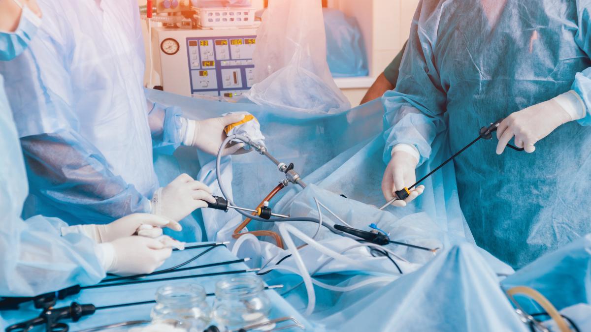 spitalul-judetean-de-urgenta-din-sfantu-gheorghe--dotat-cu-un-turn-laparoscopic-de-ultima-generatie_87026600