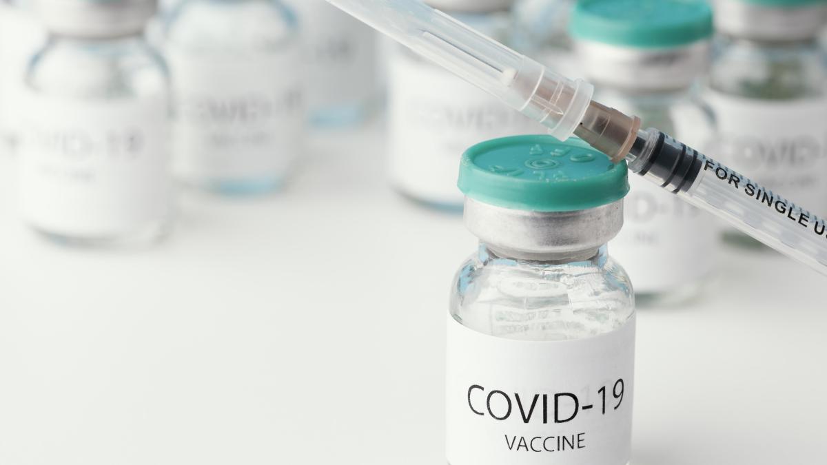 vaccinul-covid-19--investitie-medicala-care-a-salvat-vieti-si-bani--arata-cel-mai-recent-studiu_44311300