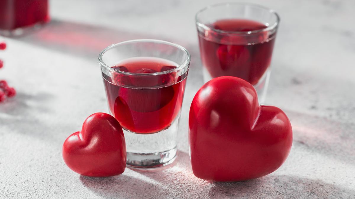 studiu-vinul-alb-si-sampania-pot-reduce-riscul-de-stop-cardiac-brusc_20929900