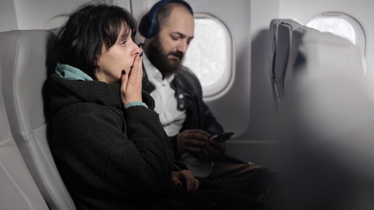 avertisment-important-pentru-toti-pasagerii-de-avion--ce-trebuie-sa-stii-pentru-a-ti-proteja-pielea_03724500