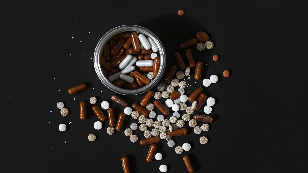 medicamente-care-pot-slabi-apararea-organismului-in-fata-virusurilor_46608100