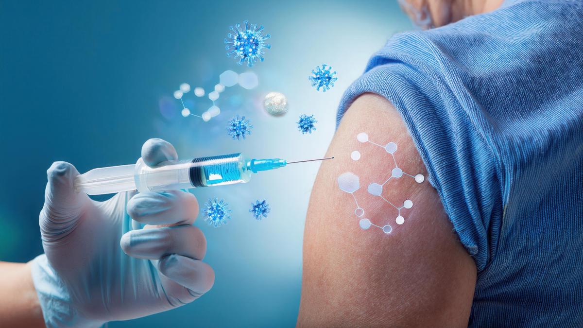 vaccinarea-gratuita-anti-hpv--extinsa-pana-la-26-de-ani--legea--promulgata-de-presedintele-nicusor-dan_52722700