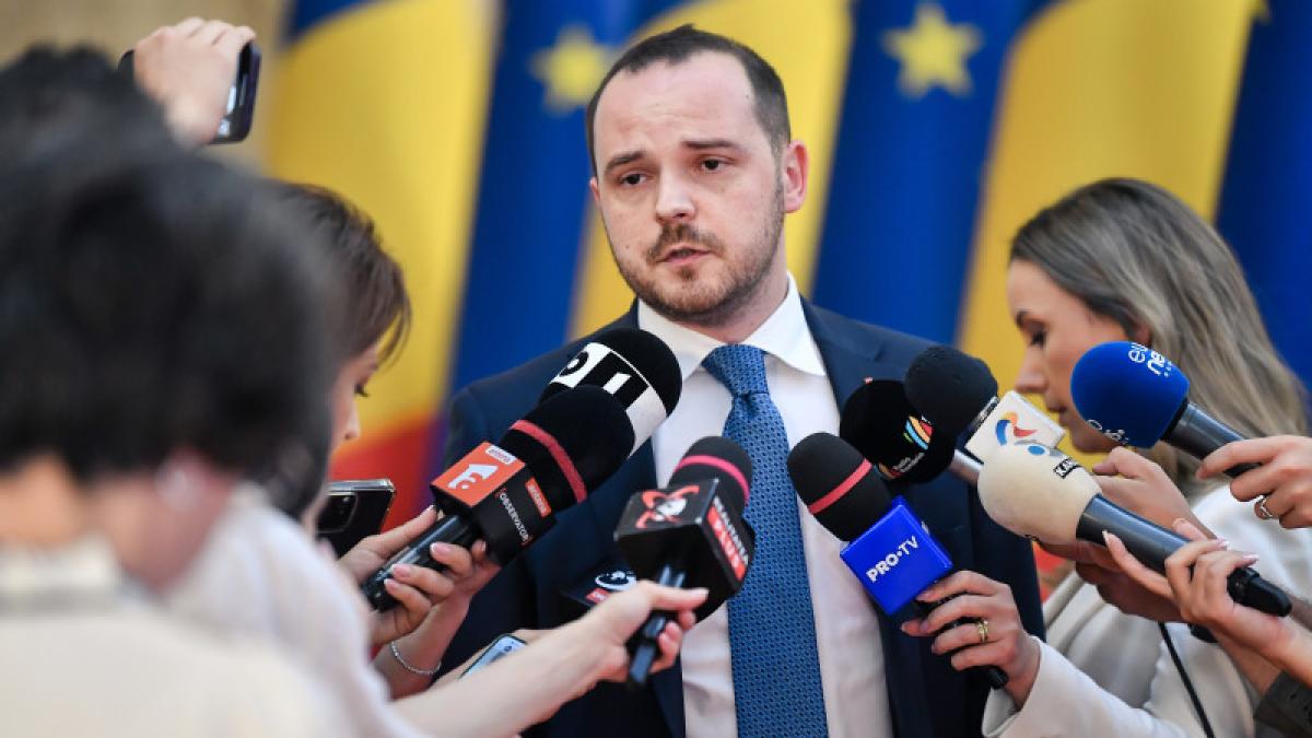 alexandru-rogobete-promite-accelerarea-lucrarilor-la-spitale-si-solutii-pentru-proiectele-intarziate_50140700