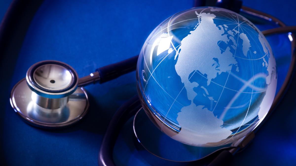 stirile-zilei-in-sanatate-si-farma--procesul-pentru-refuzul-vaccinarii-anti-covid--redeschis-de-tribunal--chatbot-urile-ai-pot-minti-cu-usurinta-despre-sanatate_34583000