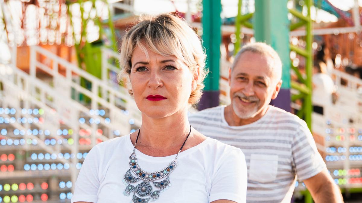 Criza vârstei mijlocii a dispărut. Tinerii suferă cel mai mult de probleme de sănătate mintală