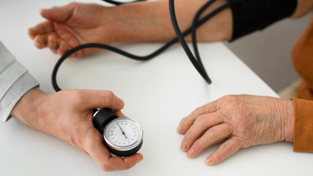 Cum să previi și să tratezi hipertensiunea, potrivit ghidurilor actualizate