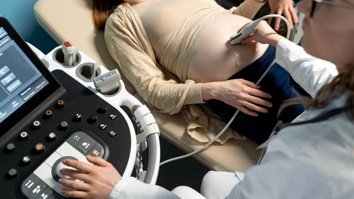 Sarcina și urgențele obstetricale, ce trebuie să știe viitoarele mame. Dr. Ingrid Gheorghe (SANADOR) Impact major