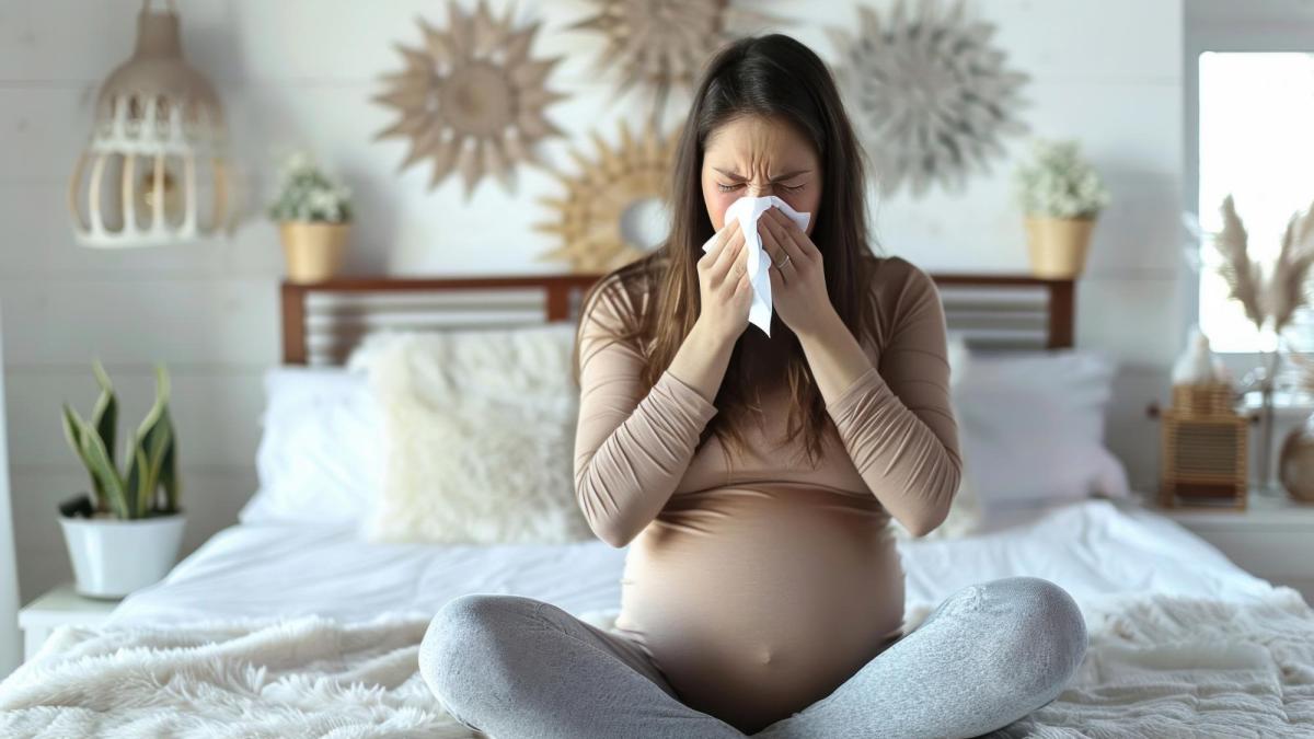 Gripa, fatală pentru gravide. Prof. univ. dr. Victoria Aramă La gravide, reticența la vaccinare este maximă. Avem decese