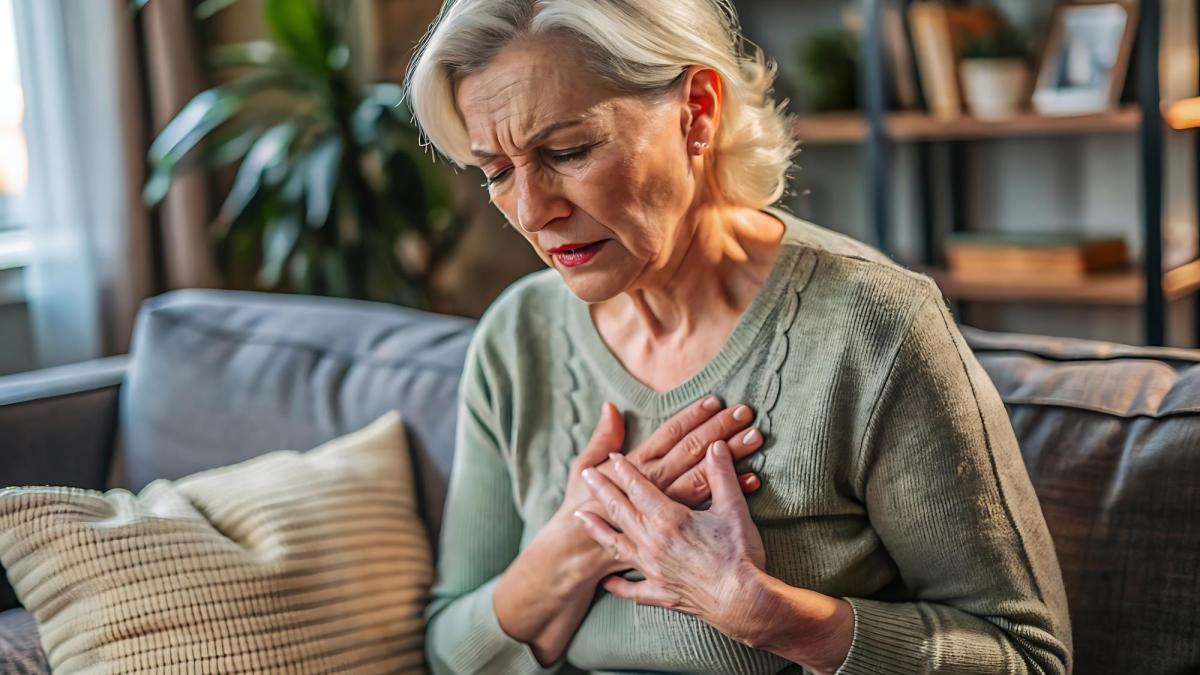 Terapia care înjumătățește riscul de infarct și AVC