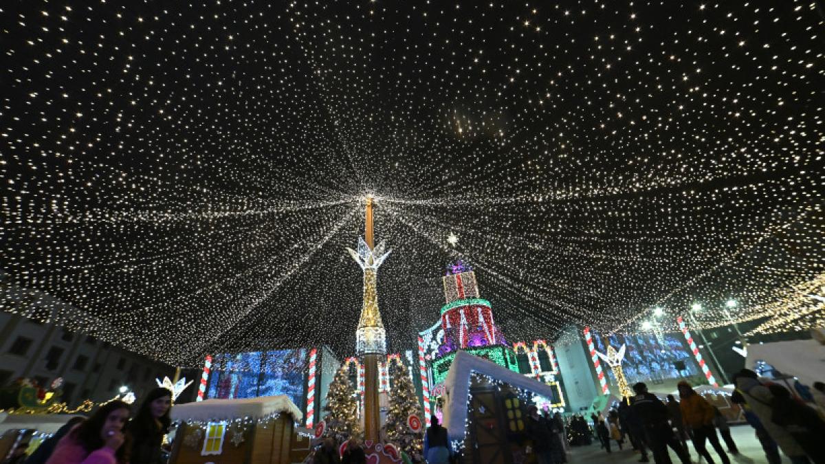 Caravana Cântarul Sănătăţii ajunge la Craiova. Evaluări gratuite şi recomandări medicale pentru toţi vizitatorii Târgului de Crăciun