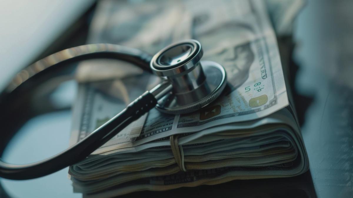 Pe ce se duc banii pentru spitale. Dr. Horațiu Moldovan 16 miliarde pe servicii, 17 miliarde pe influențele salariale