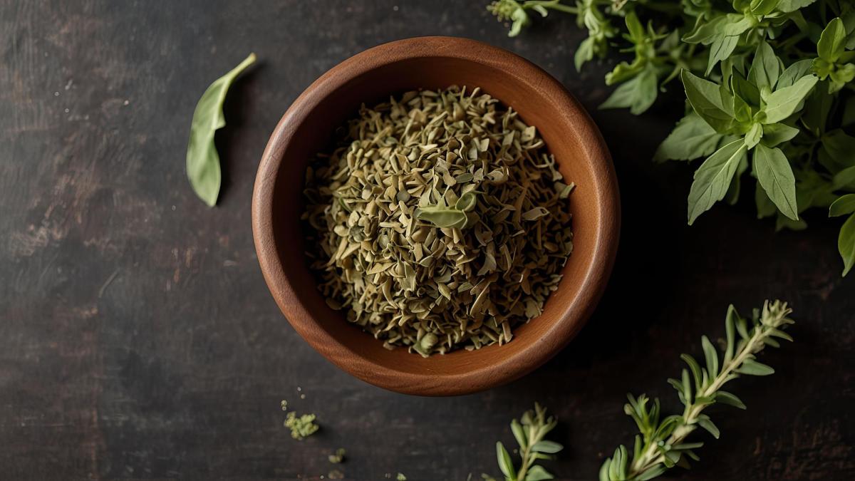 Oregano, planta simplă care reduce stresul, întărește imunitatea și luptă cu infecțiile