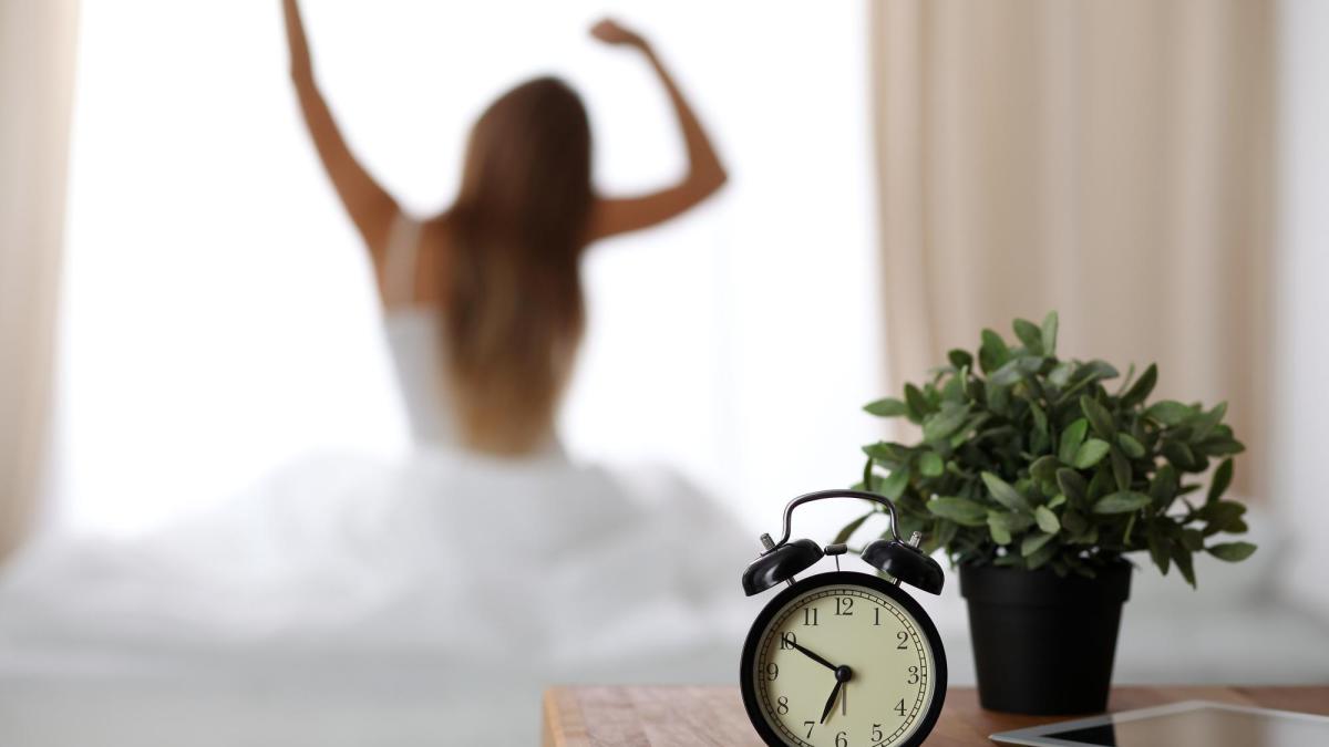 5 obiceiuri matinale care îți cresc starea de spirit pe tot parcursul zilei