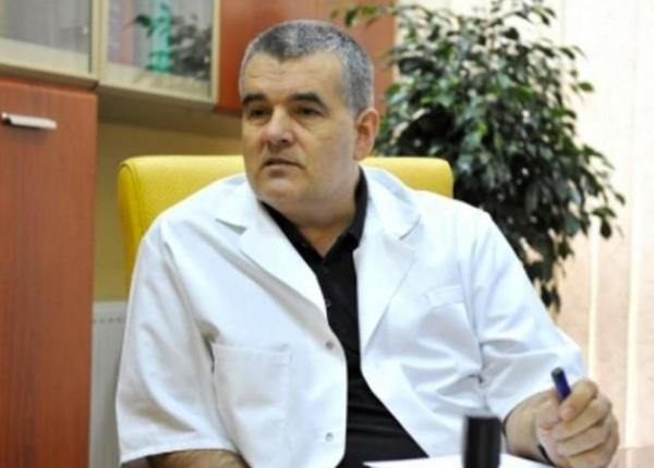 dr erban bradi teanu povestea primul transplant de inima