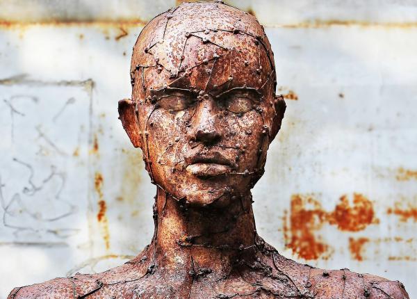 de ce chelesc tinerii inca un vinovat a fost identificat