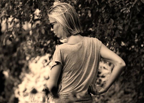 durerea de spate scurteaza via a femeilor mai in varsta