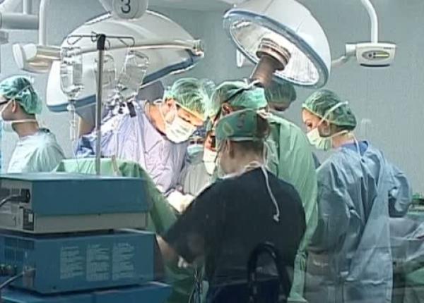 medika tv in culisele primului transplant pulmonar