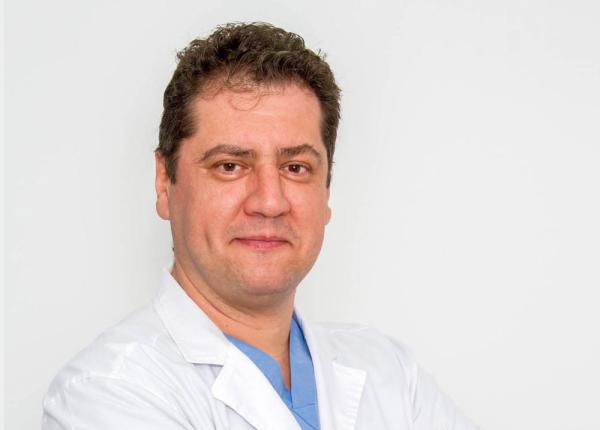 dr drago zamfirescu nouta i in chirurgia plastica la academia de sanatate dr drago zamfirescu nouta i in chirurgia plastica la academia de sanatate