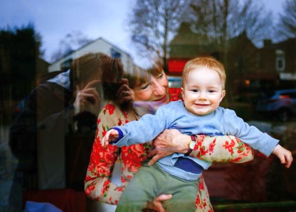 cum supravie uie ti craciunului in familie sfaturile unui psihiatru