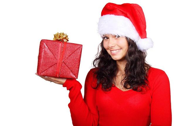 bucurie de craciun e mai bine sa daruie ti decat sa prime ti