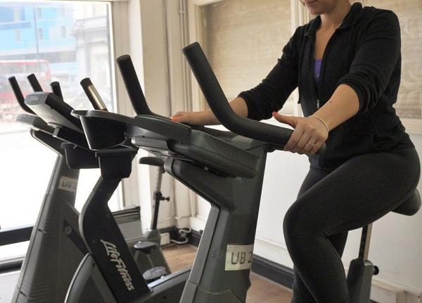 grasimea de pe abdomen cat timp trebuie sa faci exerci ii ca sa o reduci