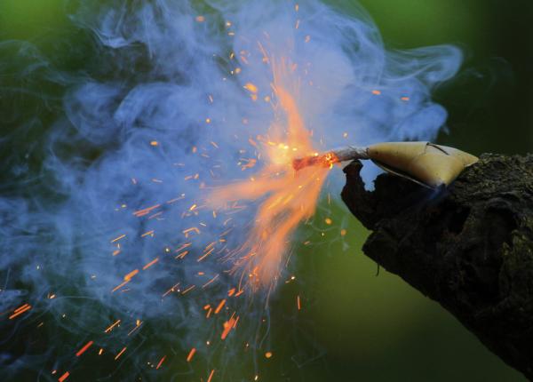 zeci de petrecare i la spital din cauza petardelor