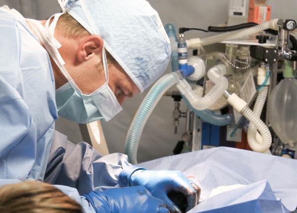 insuficien a cardiaca avansata cu aritmie ventriculara implant premiera na ionala