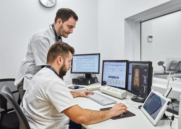 medici mai mul i mortalitate scazuta la pacien i studiu