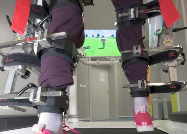 recuperare neuromotorie cu robo i la pacien ii cu avc col dr gigi teodoru explica ce se intampla