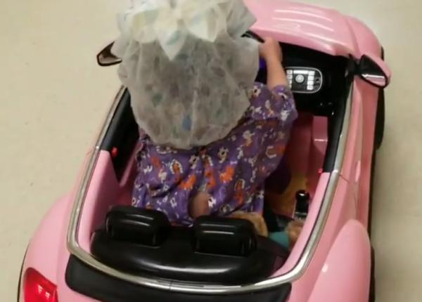 frica de opera ie solu ia inedita gasita de un spital din sua pentru micu ii interna i