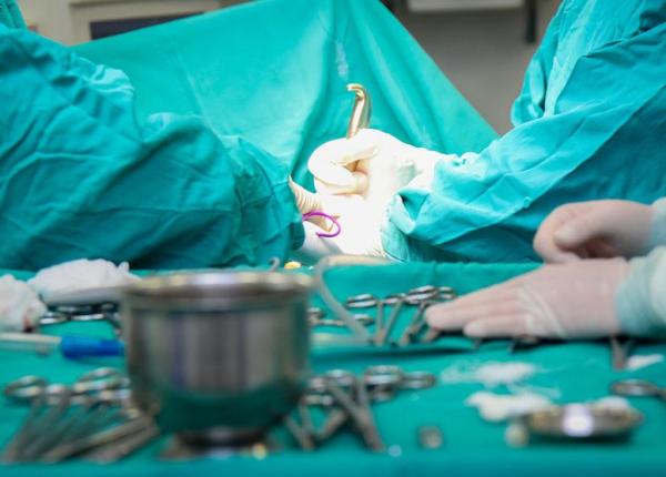 neurochirurgie operatii transmise live pentru studen ii medicini ti
