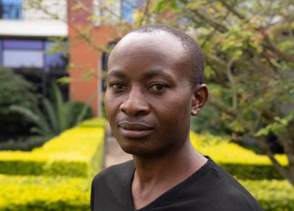 marturiile unui supravie uitor de ebola uneori pacien ii refuza sa fie du i cu ambulan a