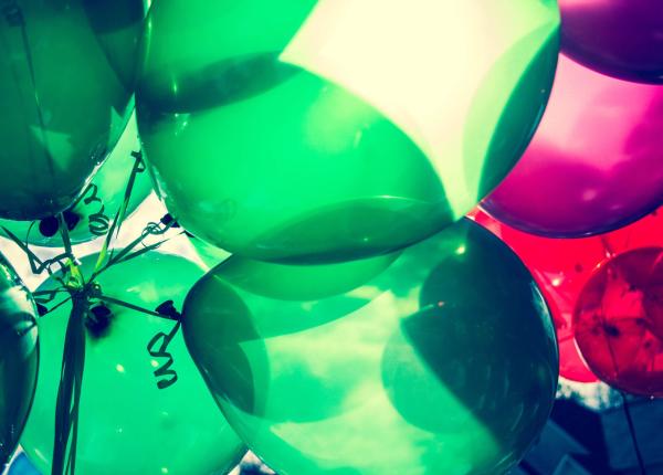 de cartea recordurilor cel mai mare mozaic de baloane format de oameni la constan a